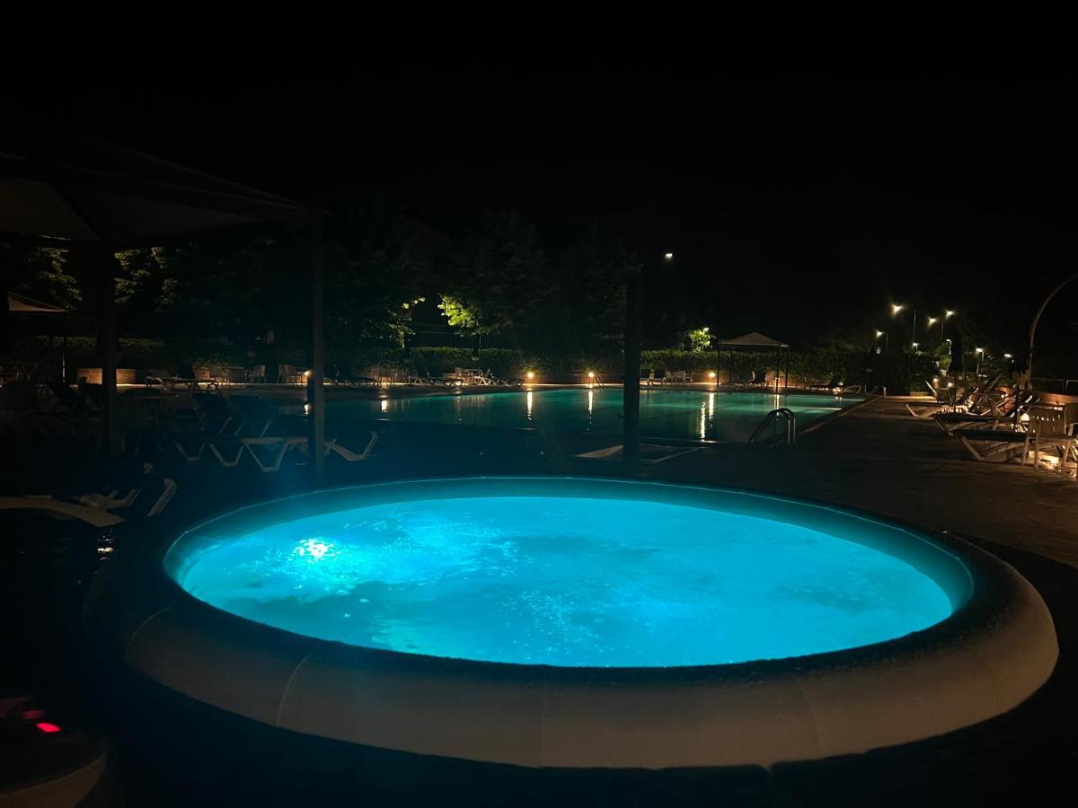 Albergo Di 무를로 외부 사진